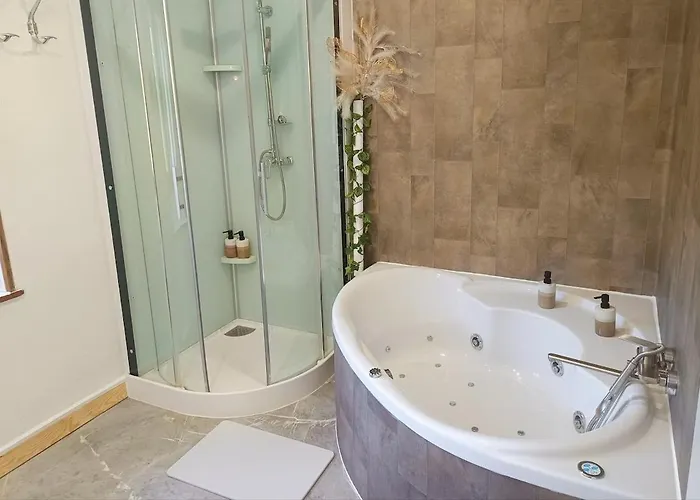 Cap Vosges 3 étoiles, Jeux Et Balnéo, Entre Vosges Et Alsace Plainfaing